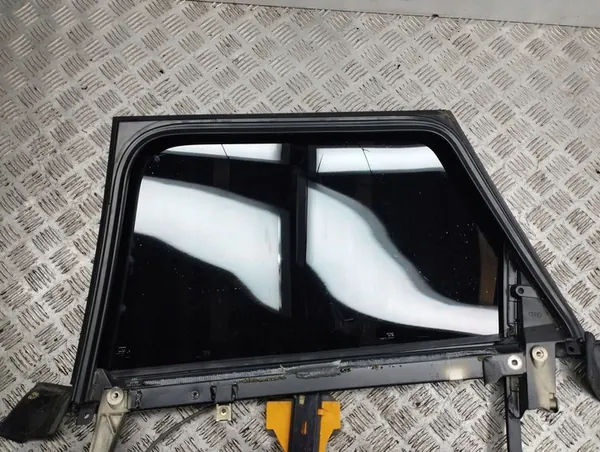 Audi A4 S4 B6 2003 Regulador de janela traseira direita OEM 8E0839462B image 4