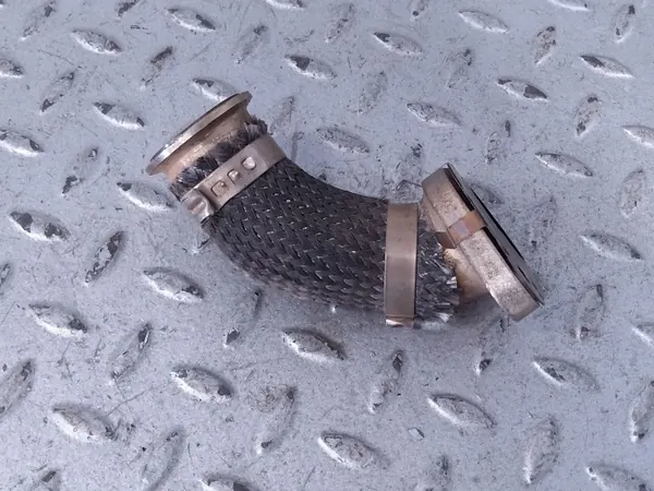 EGR-putki Land Rover Defender OEM K6D39F468BA image 3