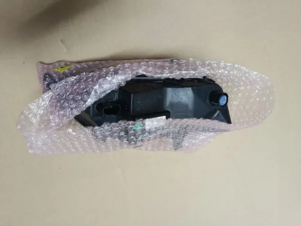 Phare Droit Halogène LED DRL OEM 657941700A pour Skoda Scala image 3