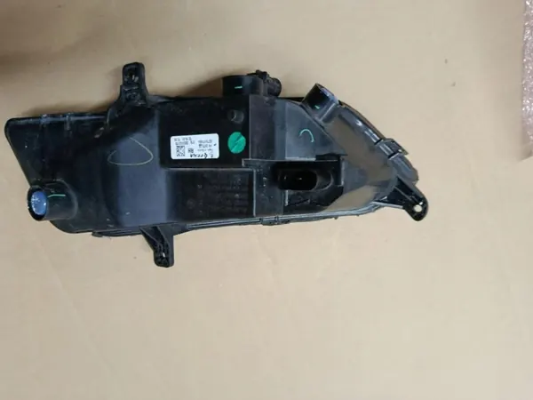 Phare Droit Halogène LED DRL OEM 657941700A pour Skoda Scala image 4