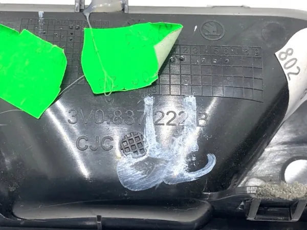 OEM 3V0837222B inre dörrhandtag höger fram image 4