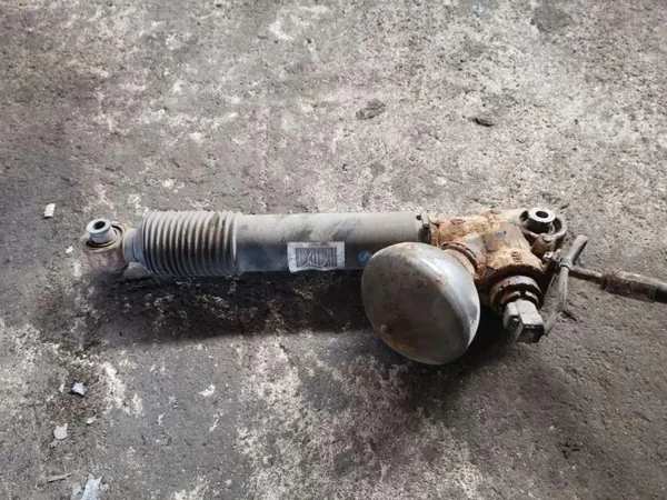 Citroen C6 Takaoikea Jousitus OEM 9661776580 image 2