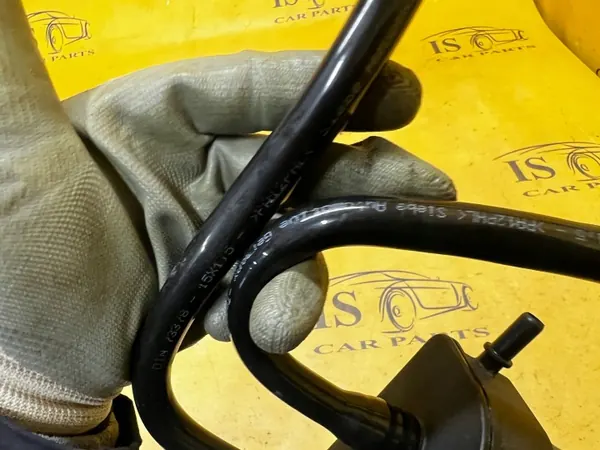 Válvula de Línea Combustible OEM 99620123101 Porsche 911 996 image 9