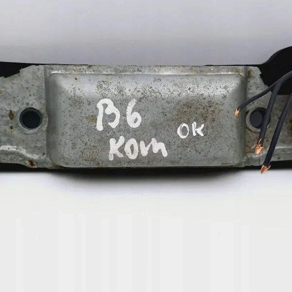 Bagageluckstätning OEM DRC89378 för VW Passat B6 Kombi image 5