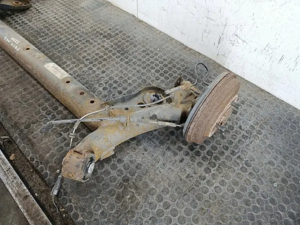 BELKA ZAWIESZENIA achterasbalk voor Ford Fiesta MK7 image 4