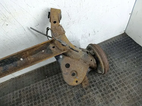 BELKA ZAWIESZENIA achterasbalk voor Ford Fiesta MK7 image 8