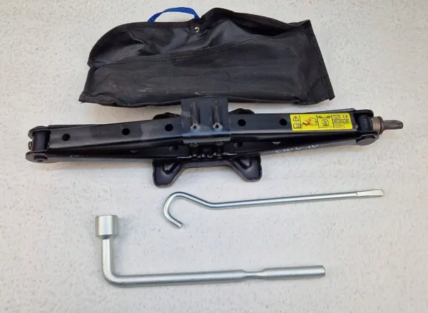 Kit Cric Honda CR-V 4 IV OEM CRVLIFT avec Clé image 5