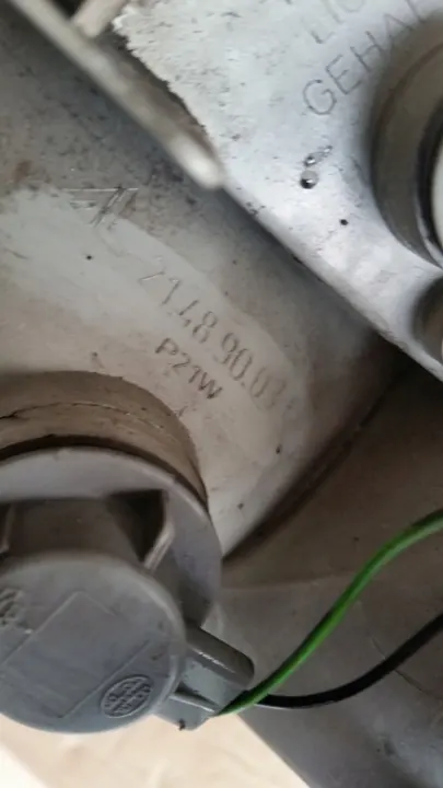 Luz trasera derecha Skoda Superb 3T 2013-2015 OE image 7