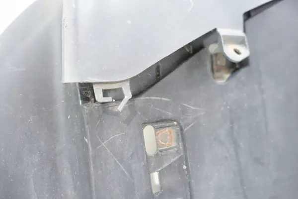Tesla Model S 2012- Takapuskurin Spoileri OEM 600818000B image 3