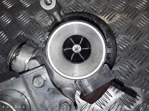 Turbocompressor Chevrolet Nubira 2000TD usado OEM image 5