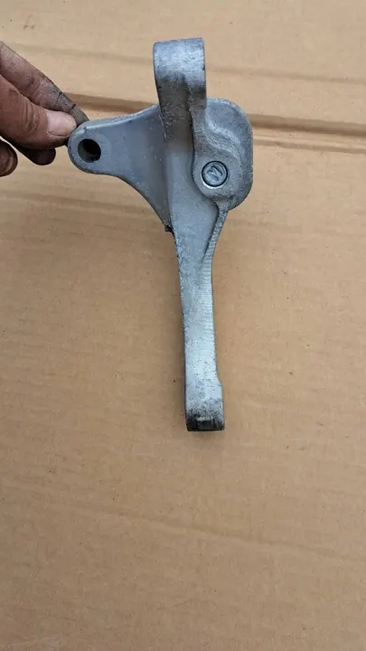 Renault OE 112334171R Gearbox Mount image 4