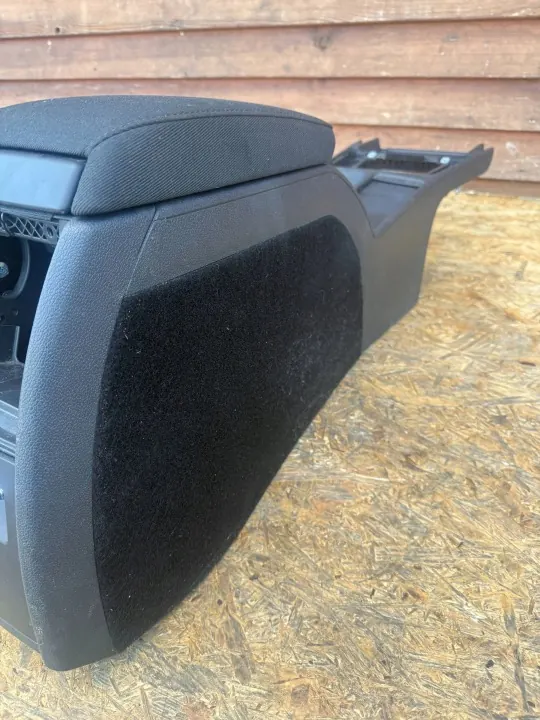 Accoudoir console Skoda Superb B6 OEM 3T0863241 image 4