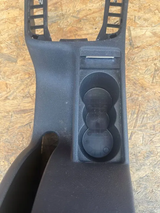 Accoudoir console Skoda Superb B6 OEM 3T0863241 image 9