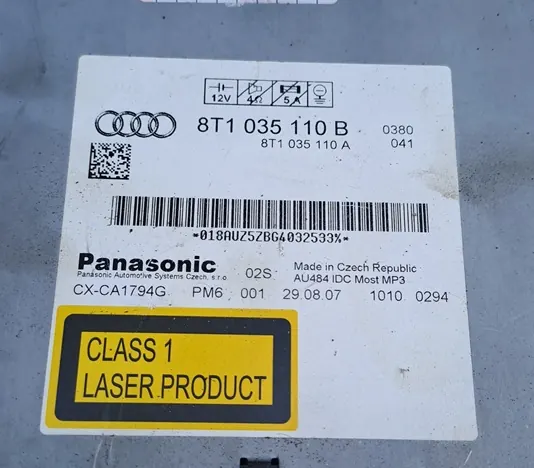 Audi A5 8T radion levyvaihtaja OEM 8T1035110B image 3