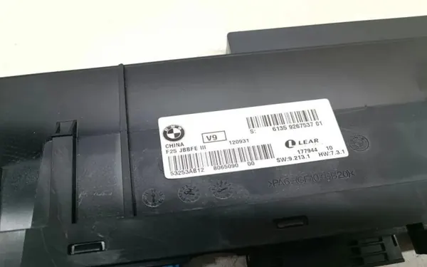 BMW Comfortmodule OEM 9267537 voor X3 F25 3.0L Diesel image 4