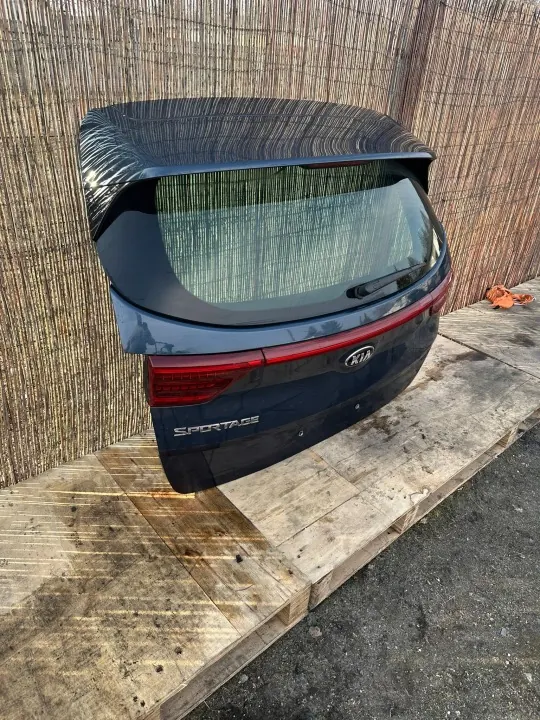 Porta Traseira KLAPA BAGAŻNIKA CB7 para Kia Sportage IV 2018 image 3