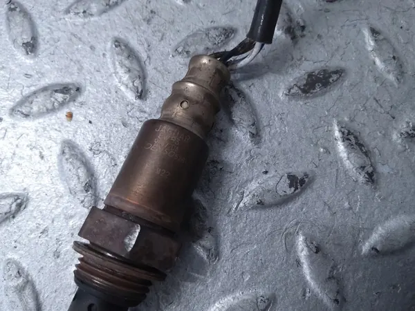 Sensor Lambda Jaguar XJ X351 C2P16396 image 5