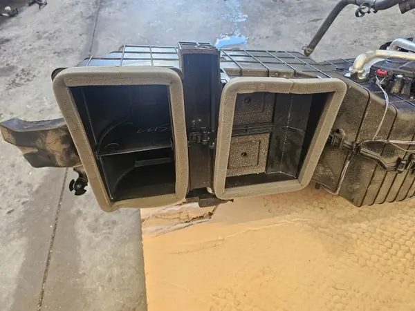 Dodge RAM 09-18 Verwarmingsventilator OEM 57008869AB image 5