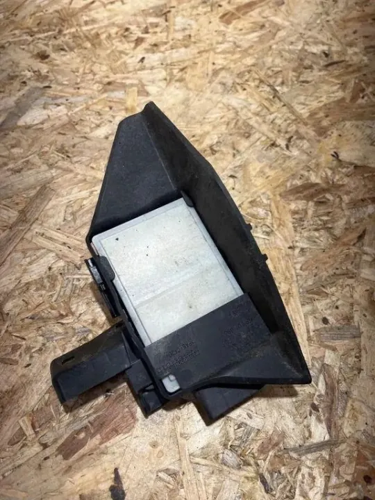 Módulo ponto cego Audi A7 Sportback OEM 4K8907461 image 4