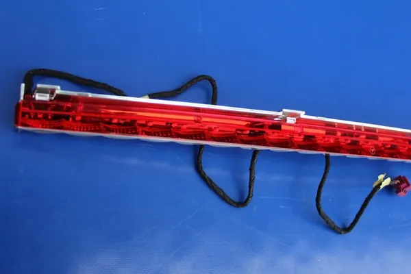 Takavalaisin OE Mercedes CLS W218 C218 A2048200056 image 2