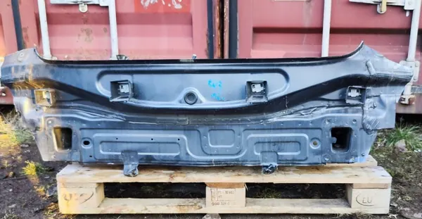 OEM PAS TYŁ TYLNY WANNA PODŁOGA AUDI Q3 8U 2016 image 2