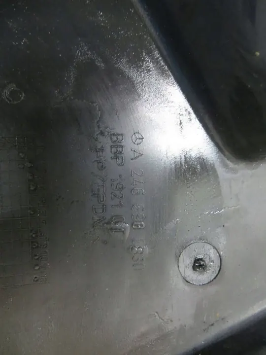 Pasos de rueda delantero izquierdo Mercedes W246 OEM GIS63353 image 8