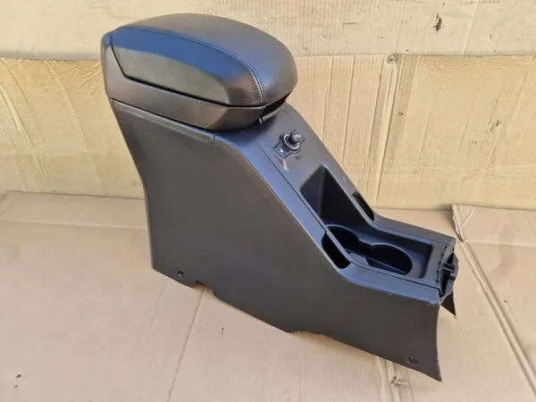 OEM podłokietnik tunel opel antara - Mittkonsol armstöd image 6