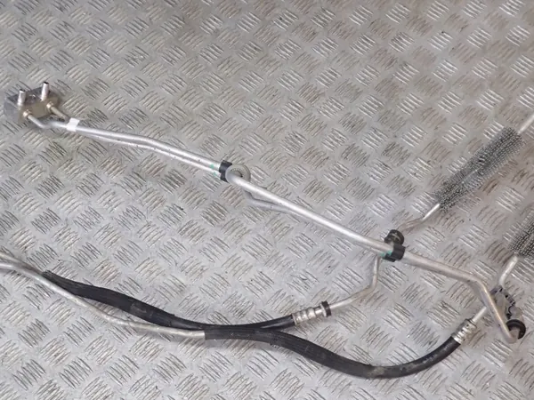 Ölleitung OEM 23127987 für Chevrolet Corvette C7 image 2