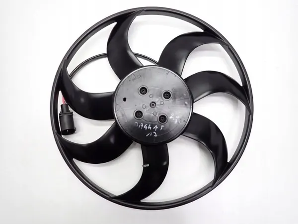Ventilator OEM 5Q0959455BF - VW Passat B8 2.0 TDI image 2