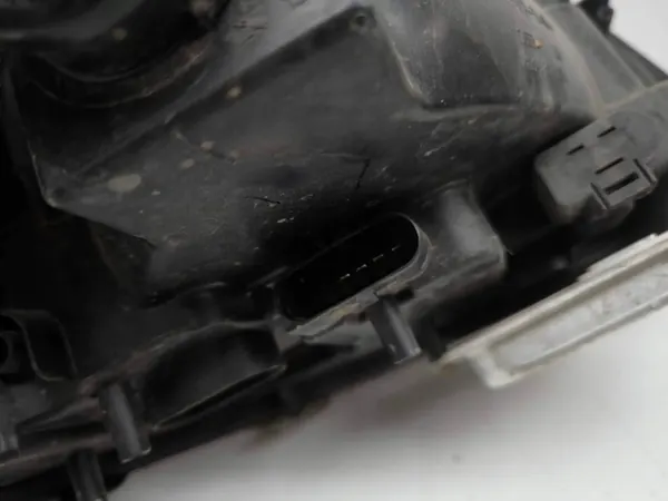 Mercedes-Benz ML W164 2010 Linker Koplamp image 3