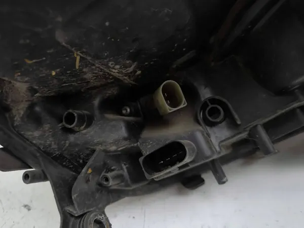 Mercedes-Benz ML W164 2010 Linker Koplamp image 5