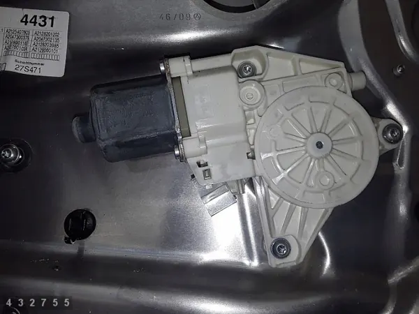 Régulateur de vitre Mercedes OEM A2048200542 - Occasion image 3