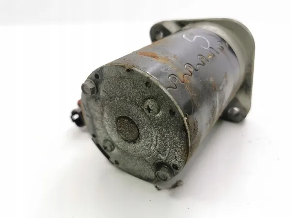 Motor de arranque Hyundai Veloster 2012 image 4