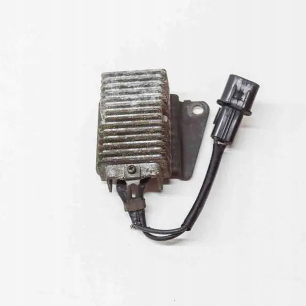 Contrôleur Pompe Carburant OEM MD147796 Dodge Stealth image 2