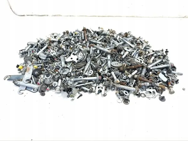 Boulon Maserati GRAN TURISMO 2008 OEM 279629 image 3