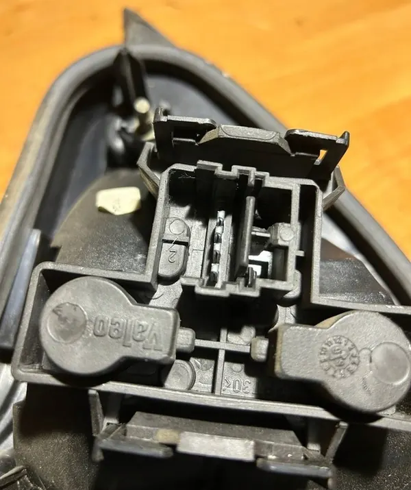 Luz trasera derecha RENAULT MEGANE I 7700428053 image 4