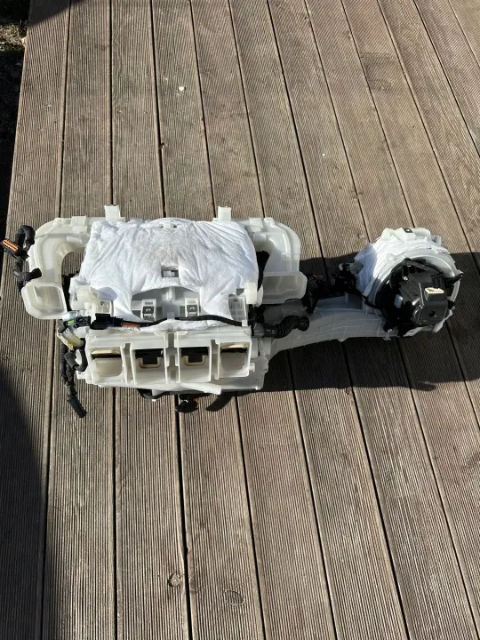Lämmityslaite OEM 9675402680 Citroen C4 Picasso II:lle image 2
