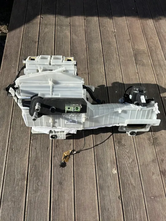 Lämmityslaite OEM 9675402680 Citroen C4 Picasso II:lle image 5