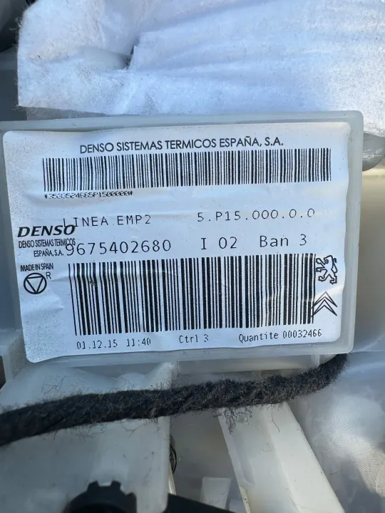 Lämmityslaite OEM 9675402680 Citroen C4 Picasso II:lle image 7