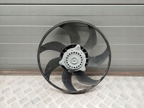 Etupuskuri DODGE RAM VAN 3.6L bensiini 2016 image 3