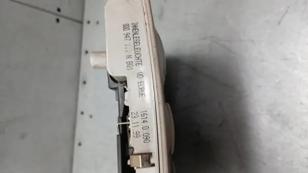 Ohjaamon Valo OEM 132594/VOLVOMAR Audi A4 B5:lle image 3