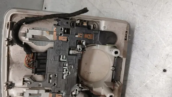 Ohjaamon Valo OEM 132594/VOLVOMAR Audi A4 B5:lle image 5