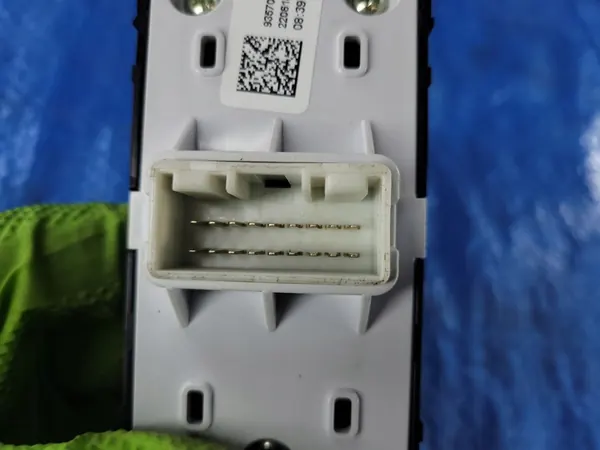 KIA Ceed III | Raam Schakelaarpaneel Bestuurder 93570-J7100 image 5