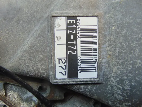 Distributiedeksel OEM 11321-0D020 Toyota Avensis image 3