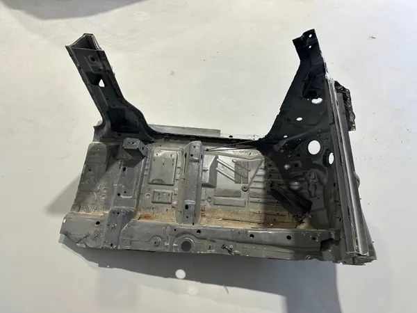 Painel lateral Mercedes Classe G OEM A4636101901 Dianteiro esquerdo image 4
