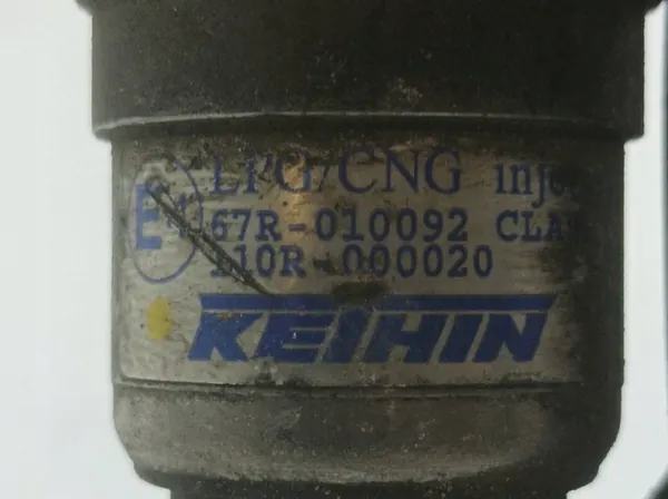 Rampe d'injecteurs LPG Keihin 3 Cyl 67R-010093 image 2