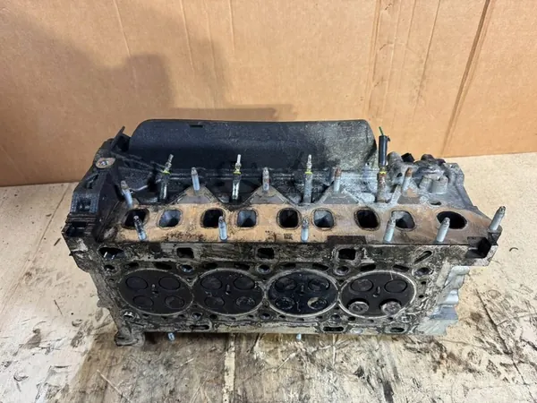 Cabeza de motor Renault Trafic 1.6 DCI R9M 110422959R image 4