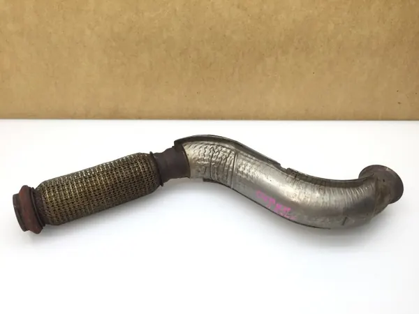 C4 Picasso 2 1.2 THP Conector Flexible Escape OEM image 2