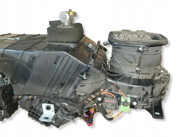 Caixa do Aquecedor Porsche OE OEM 7L0820005CA - Usado image 5