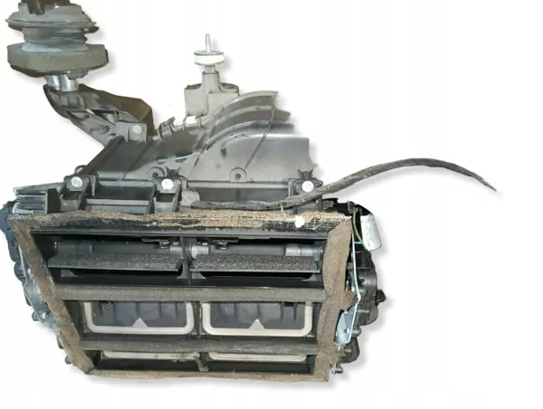 Caixa do Aquecedor Porsche OE OEM 7L0820005CA - Usado image 6